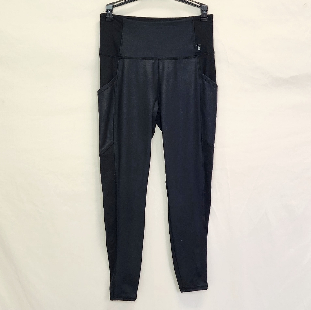 Marika Black Yoga Athleisure Leggings with Side Pockets